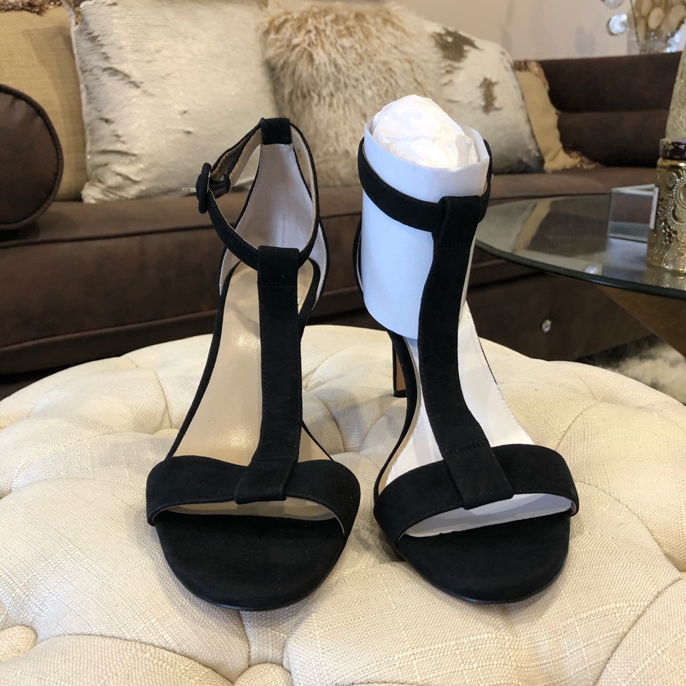 Ann Taylor - Demi Suede Sandal - Sz 7.5